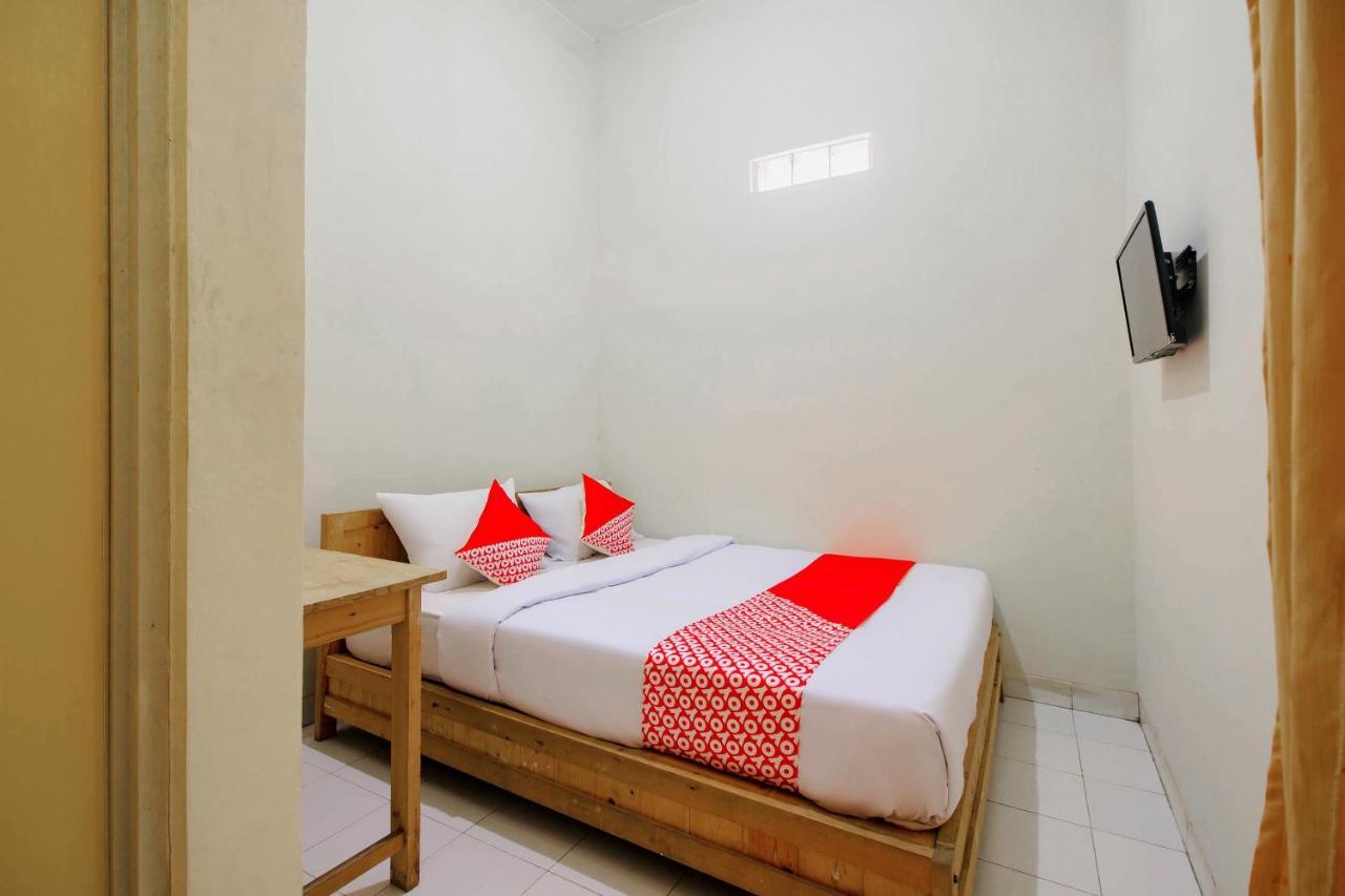 Oyo 3083 D Kost 3 Syariah Otel Yogyakarta Dış mekan fotoğraf