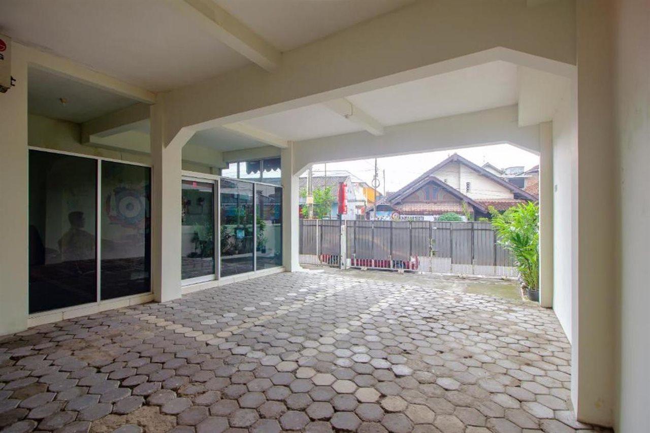 Oyo 3083 D Kost 3 Syariah Otel Yogyakarta Dış mekan fotoğraf