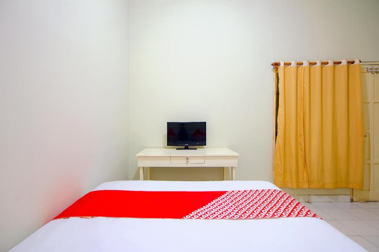 Oyo 3083 D Kost 3 Syariah Otel Yogyakarta Dış mekan fotoğraf